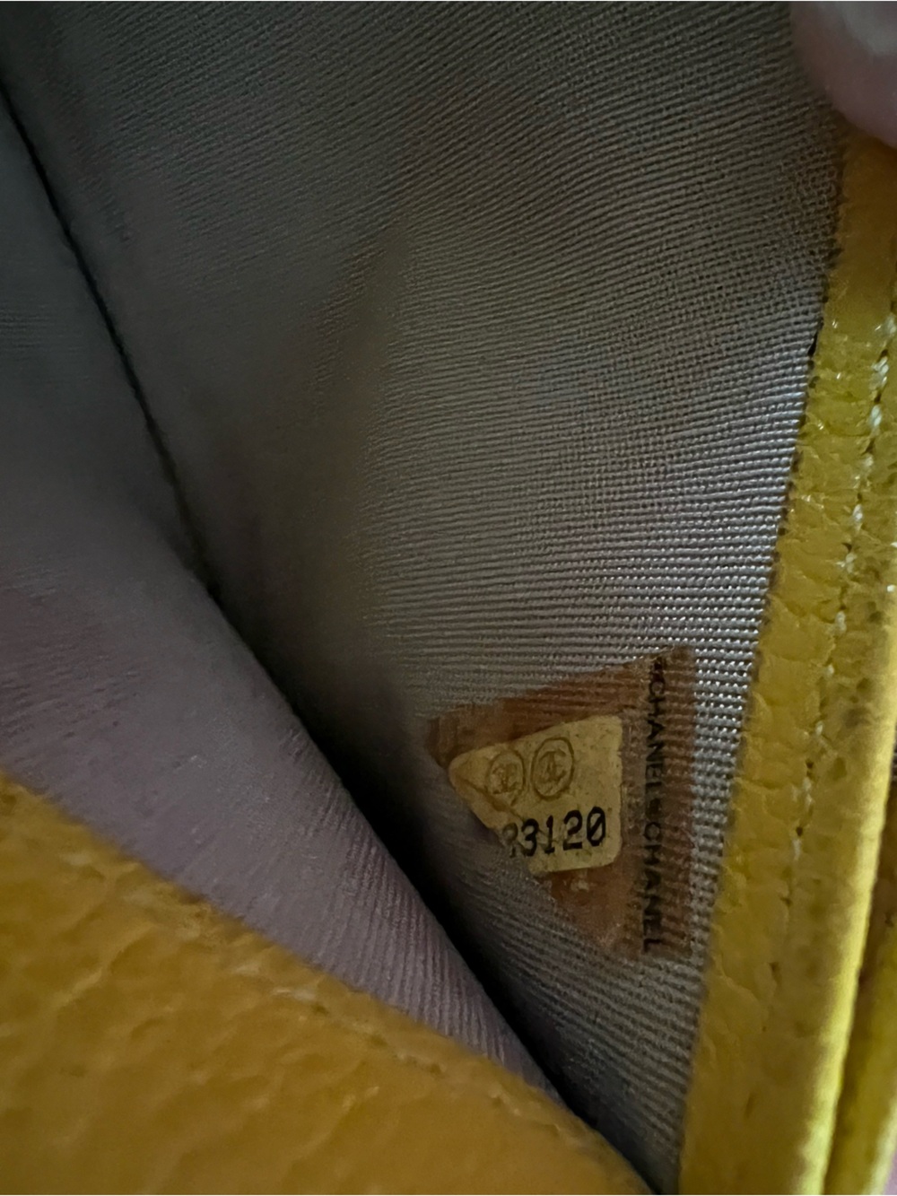 Chanel VINTAGE Yellow Camellia Leather Wallet - Picture 10 of 11